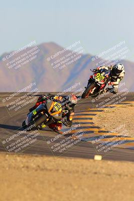 media/Dec-16-2023-CVMA (Sat) [[bb38a358a2]]/Race 13 Amateur Supersport Middleweight/